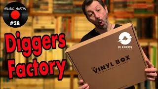 Miniature : Diggers Factory [S.T.]