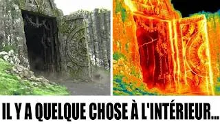 Miniature : Des archéologues irlandais ont finalement franchi la porte en pierre mobile – ce qui a été un choc