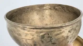 Miniature : Présentation de 2 Bol chantant tibétain ancien ultabati
