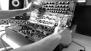 Miniature : Modular techno // Bohm Ohmforce // Intellijel Atlantis // Casper Bastl Waver // Verbos
