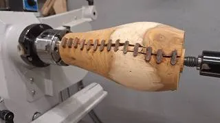 Miniature : Stitching a vase with wood!