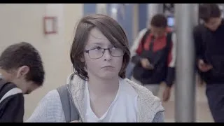 Miniature : Agissez ! - Atelier jeunes CCAS de Clermont (film sur le harcèlement scolaire)