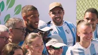 Miniature : Au-delà du terrain : une journée avec Corentin Tolisso et son association Toliss'all