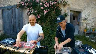 Miniature : It's time to change the world with French Electro (DAWless live session)