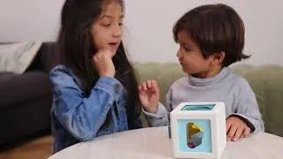 Miniature : Kuby by OPPI® – A sorting toy designed to develop fine motor skills, logic, and object permanence.