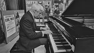 Miniature : Liszt 'Hungarian Fantasia' - Earl Wild - piano; Leopold Stokowski conducts