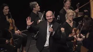 Miniature : À la rencontre du compositeur irlandais Michael Gallen et de sa création “Bád ón Alltar”