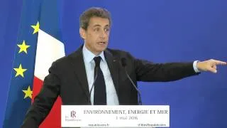 Miniature : Sarkozy ridiculise Nuit Debout : "De(s) gens qui sont debout la nuit et donc couchés le jour"