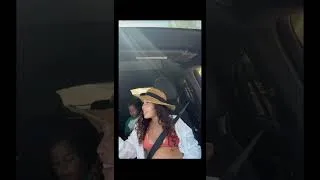 Miniature : Poupette Kenza craque face caméra, les vacances tournent mal ! 😮 Story du 23 Juillet 2026