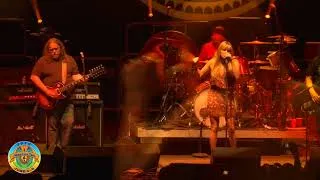 Miniature : Gov't Mule   Gold Dust Woman ft  Grace Potter   Mountain Jam