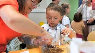 Miniature : Le petit-déjeuner en fête.