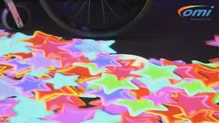Miniature : Jouer en fauteuil roulant avec la table magique sensorielle INSTALL