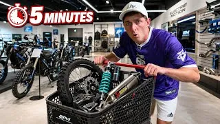 Miniature : 5 Minutes pour dévaliser un magasin de moto ! 