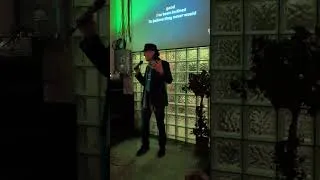 Miniature : Pierre Harrisson alias Le Chanteur De Rimouski sur YouTube.Chante...