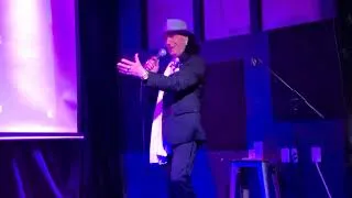 Miniature : Pierre Harrisson alias Le Chanteur De Rimouski sur YouTube et des auditions de La Voix.