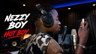 Miniature : Nezzy Boy - Hot Boy  (Official Video)