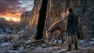 Miniature : La veuve trahie suivit son cheval aveugle au canyon – ce qu'il déterra changea tout à jamais !