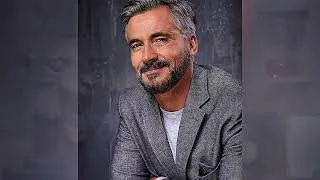 Miniature : Voici avec qui sont en couple les présentateurs TV français homosexuels 