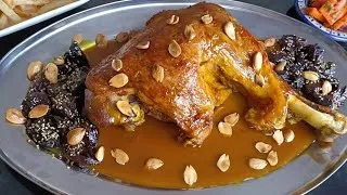 Miniature : dinde tendre avec sa sauce crémeuse, plat festif et savoureux
