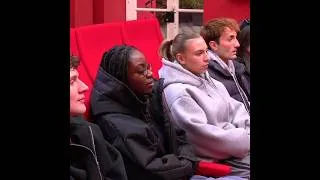 Miniature : Star Academy : grande première dans l’émission ! Cet élève, encore en lice, apparaît déjà au casting