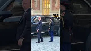 Miniature : Arrivée de Donald J. Trump à Versailles après le G7 avec Emmanuel Macron. #versailles #Macron #Trump