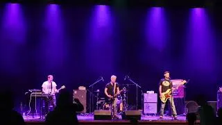 Miniature : Red Green - God Save The Queen cover (live)