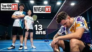 Miniature : Je défie la championne du monde U13 au badminton ! (avec un ex-top 100 mondial)
