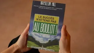 Miniature : Le succès n'attend pas au boulot! - Réalisez vos rêves avec les conseils de Napoleon Hill
