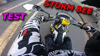 Miniature : STORM BEE 🔥 La plus puissante des SUR-RON ! Ça vaut quoi ?