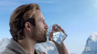 Miniature : Mont Blanc, l’eau pure venue des sommets adaptée aux bébé 12s