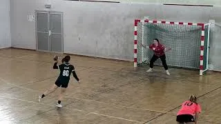 Miniature : Rognac-Velaux-Coudoux Handball  -  Club Sportif Marguerittois    | 1ere mi-temps |