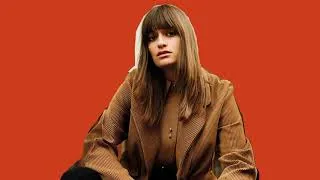 Miniature : Clara Luciani - Sainte Victoire [PAROLES]