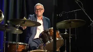 Miniature : ANTHONY HOWE TRIO invite NOÉ CODJIA