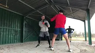Miniature : Entraînement pieds-poings entre potes (SAVATE boxe française)