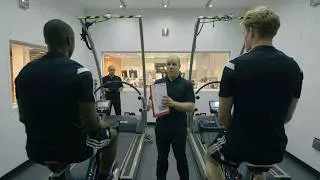 Miniature : À la recherche du sportif parfait