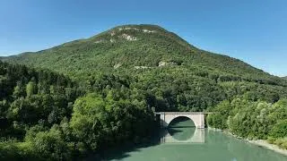 Miniature : Sur le Rhône 😍 #drone 