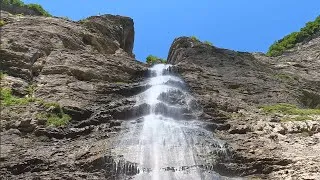 Miniature : Cascades du cirque du fer a cheval, et du rouget. Sixt fer a cheval. hautes savoie. Les Alpes.