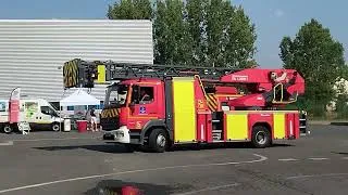 Miniature : Orléans | Sapeurs Pompiers / Police Nationale / Ambulance Privée et Samu en Urgence [ Compilation ]