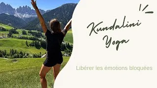 Miniature : Libère les émotions bloquées avec cette posture de Kundalini Yoga 
