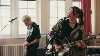 Miniature : GLASTONBURY - SEND ME LOVE LETTERS (Live Session 2026)