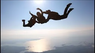 Miniature : Apprendre à sauter SEUL en PARACHUTE !