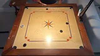 Miniature : Carrom shot with 5 deflections 