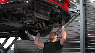 Miniature : Porsche 911 992 GT3 - Démontage Ligne d'Origine et Montage Ligne Complète Akrapovic | Shiftech