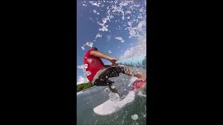 Miniature : "SUP SURFING SUMMER WAVES MARTINIQUE"