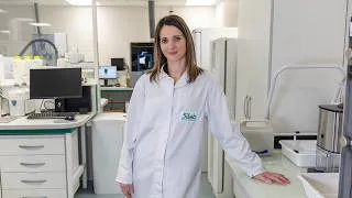 Miniature : De Technicienne de laboratoire contrôle qualité à Responsable contrôle qualité - Femme de science