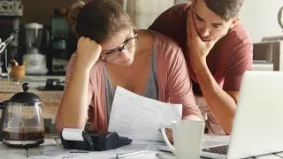 Miniature : Pourquoi tu restes fauché ? Voici les 8 habitudes qui te sabotent #finance #argent