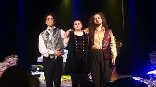 Miniature : Les Virtuoses.  En pleine tempête (salut final)