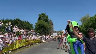 Miniature : Caravane publicitaire 2025 dans la côte de Saint-Michel-de-Montjoie (Manche)