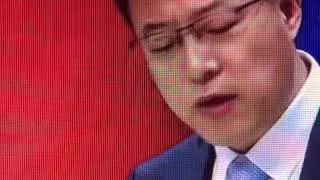 Miniature : Ce que révèle sur le covid19  le rictus troublant du porte-parole chinois
