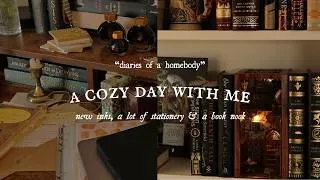 Miniature : A cozy day with me | new inks, a lot of stationery & a book nook ☕️🖋️📖